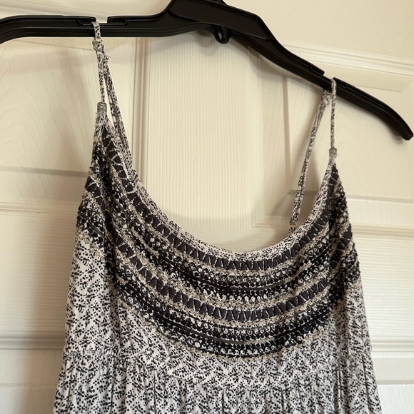 Embroidered Lace Tiered Maxi Dress | American Eagle - Picture 3 of 10